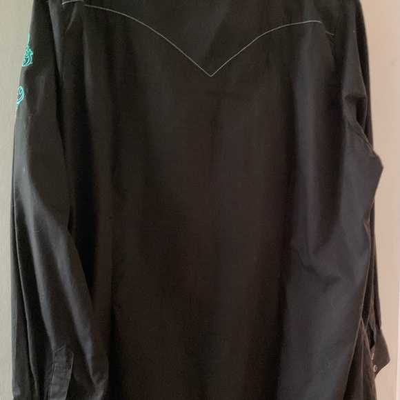 Wrangler Black Blouse with Teal Embroidery - Picture 2 of 3